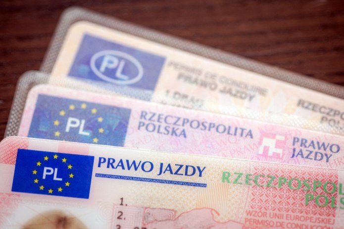 Jak kupić legalne prawo jazdy?